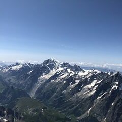 Flugwegposition um 13:37:37: Aufgenommen in der Nähe von 11010 Saint-Rhémy-en-Bosses, Aostatal, Italien in 4695 Meter